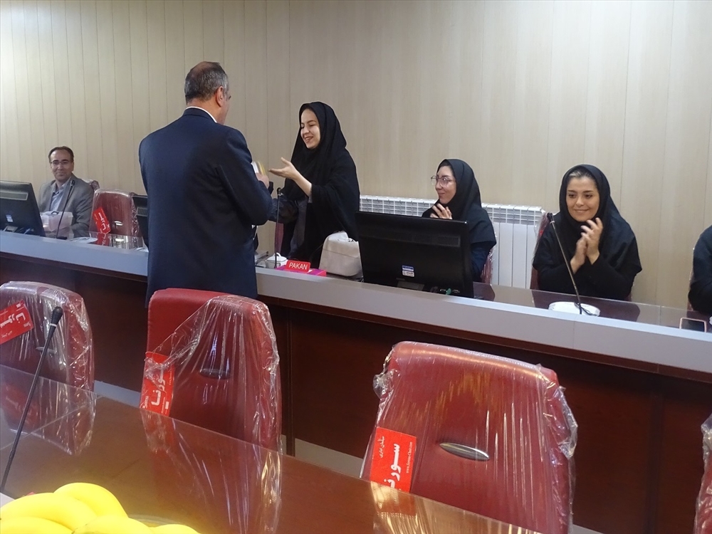 بزرگداشت روز معلم 1403