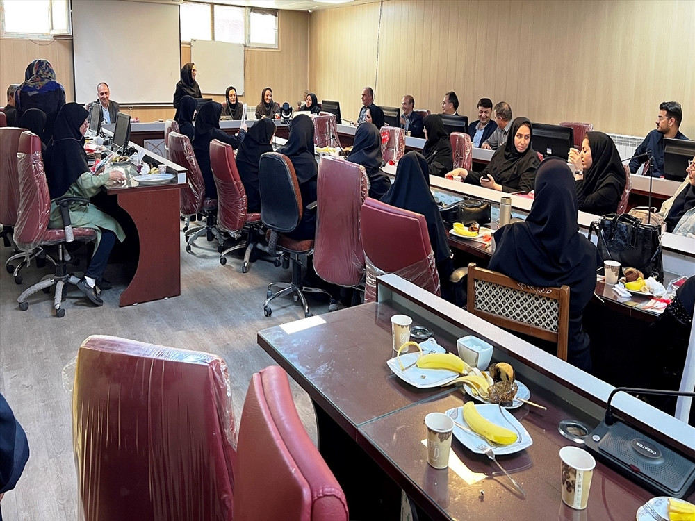 بزرگداشت روز معلم و تودیع و معارفه معاونین آموزشی 