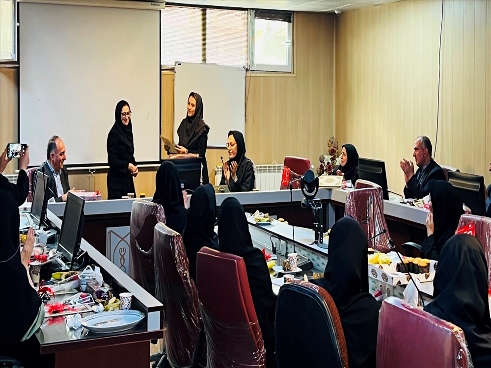 بزرگداشت روز معلم و تودیع و معارفه معاونین آموزشی 