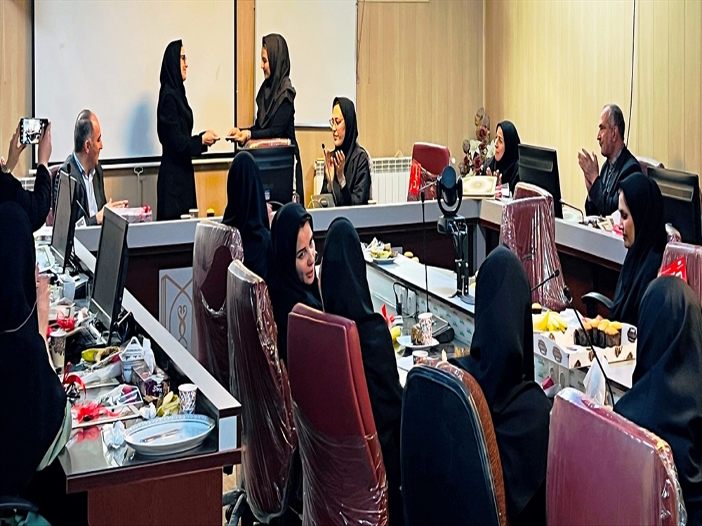 بزرگداشت روز معلم و تودیع و معارفه معاونین آموزشی 