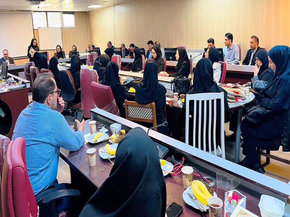 بزرگداشت روز معلم و تودیع و معارفه معاونین آموزشی 